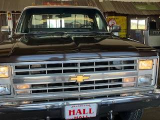 Chevrolet-k20-scottsdale-1985-2