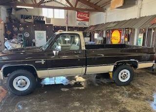 Chevrolet-k20-scottsdale-1985