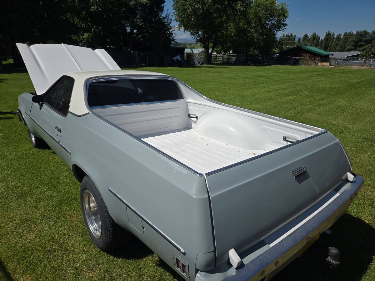 Chevrolet-malibu-1977-2