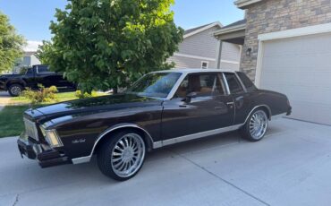 Chevrolet-monte-carlo-1979-brown