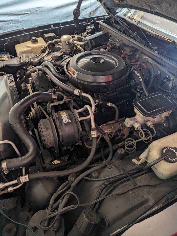 Chevrolet-monte-carlo-ss-1987-black-3