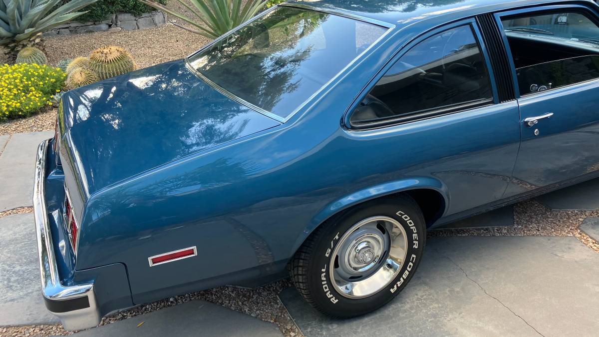 Chevrolet-nova-1978-blue-10