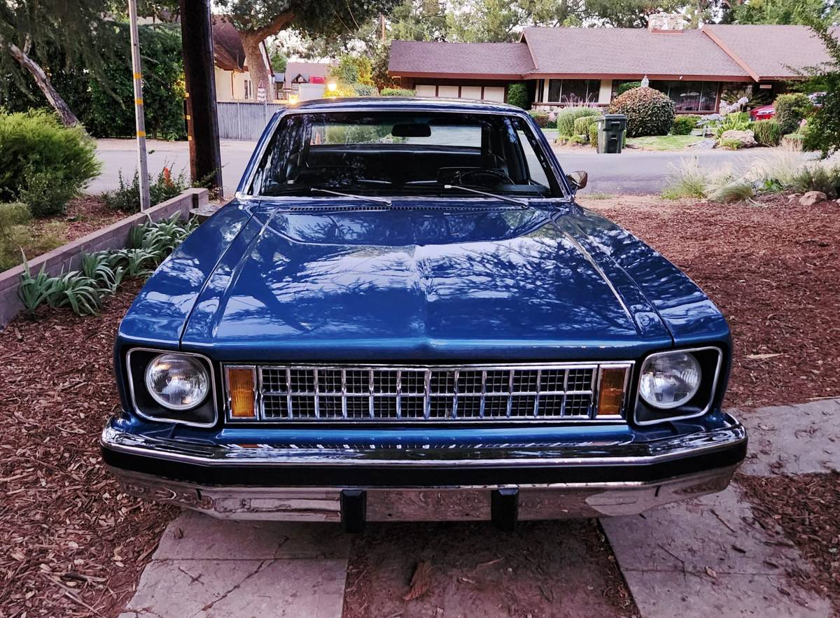 Chevrolet-nova-1978-blue-4