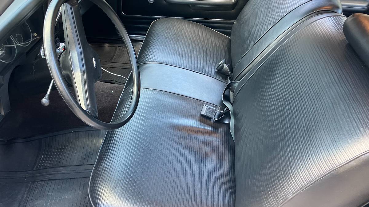 Chevrolet-nova-1978-blue-9