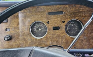 Chevrolet-p-series-1-ton-nominal-1988-white-1