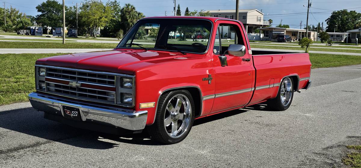 Chevrolet-silverado-1986-red