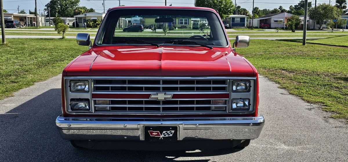 Chevrolet-silverado-1986-red-8