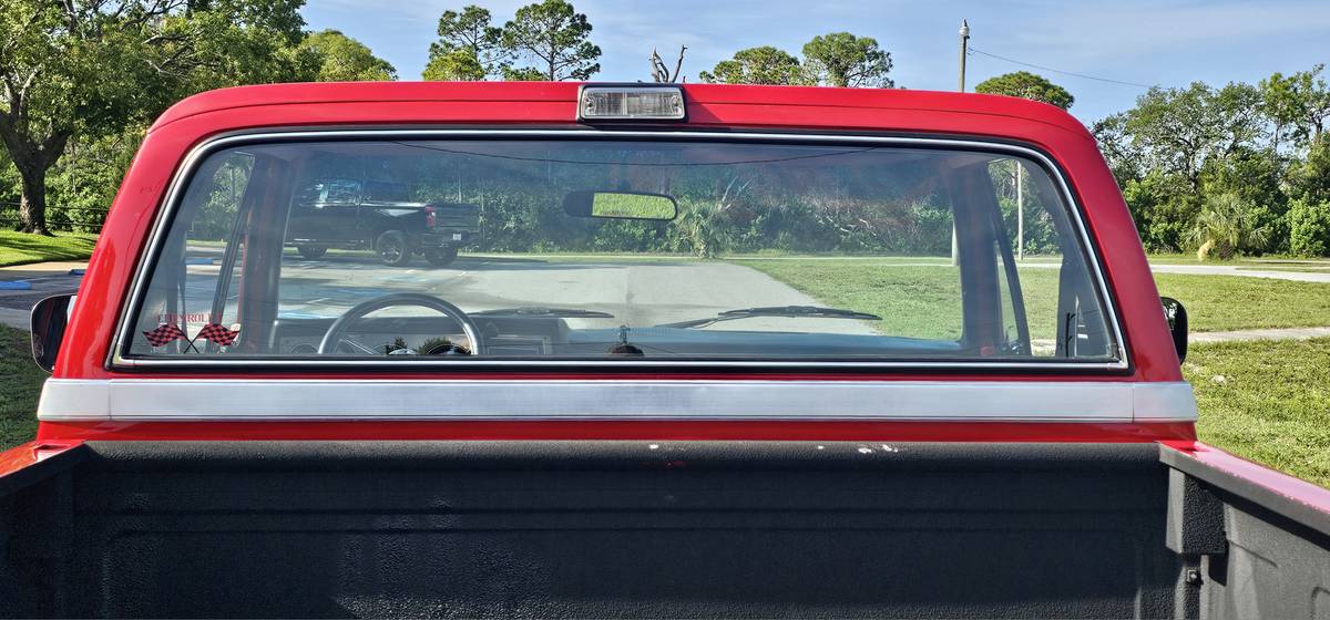 Chevrolet-silverado-1986-red-9