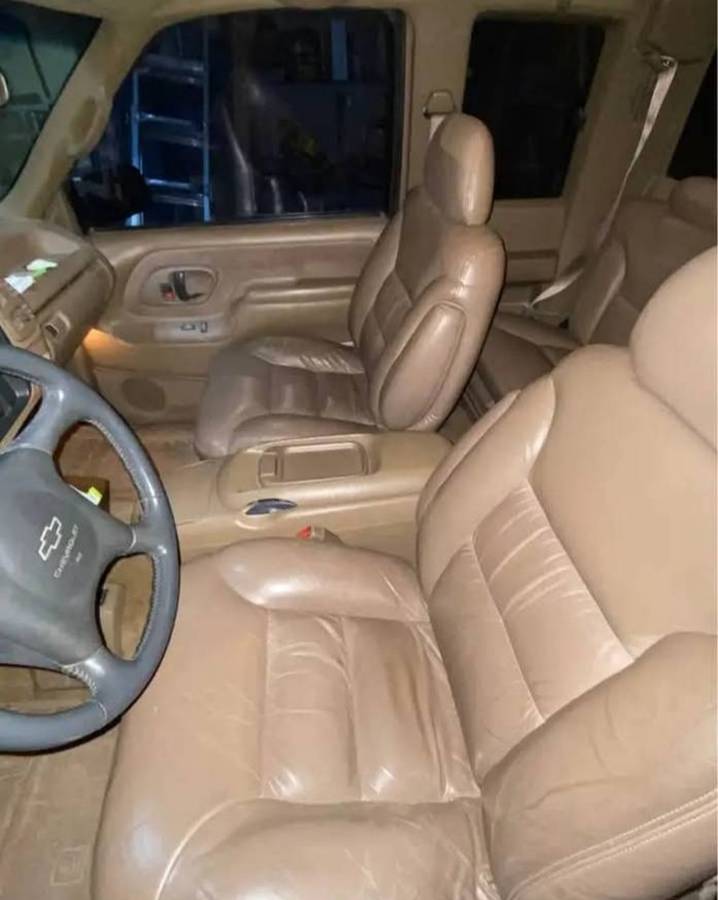 Chevrolet-silverado-diesel-1995-10