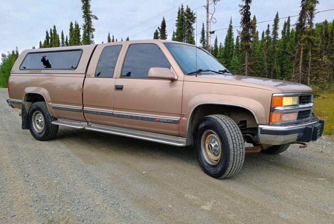 Chevrolet-silverado-diesel-1995