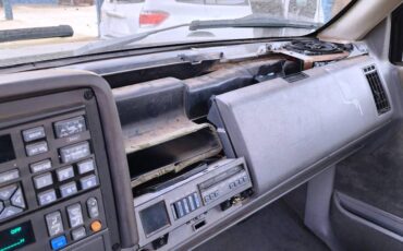 Chevrolet-silverado-k2500-4x4-1993-silver-6