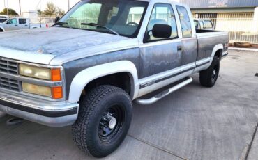 Chevrolet-silverado-k2500-4x4-1993-silver-9
