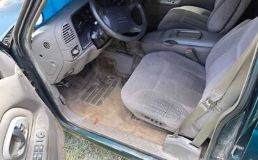 Chevrolet-suburban-12-ton-k1500-4x4-1995-4