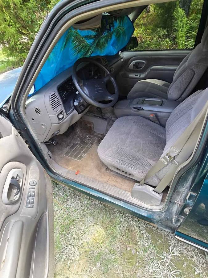 Chevrolet-suburban-12-ton-k1500-4x4-1995-4