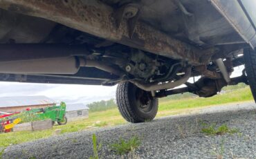 Chevrolet-suburban-1500-1988-black-9
