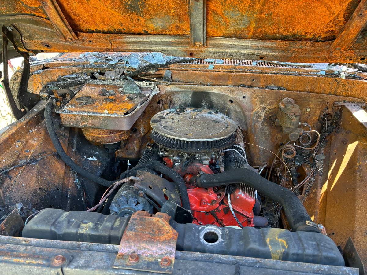 Chevrolet-suburban-1964-green-2