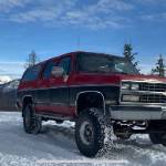 Chevrolet-suburban-1989-red-2