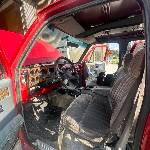 Chevrolet-suburban-1989-red-4
