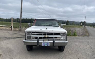 Chevrolet-suburban-2500-1987-1