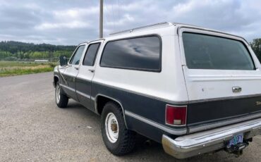 Chevrolet-suburban-2500-1987-3