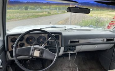 Chevrolet-suburban-2500-1987-7