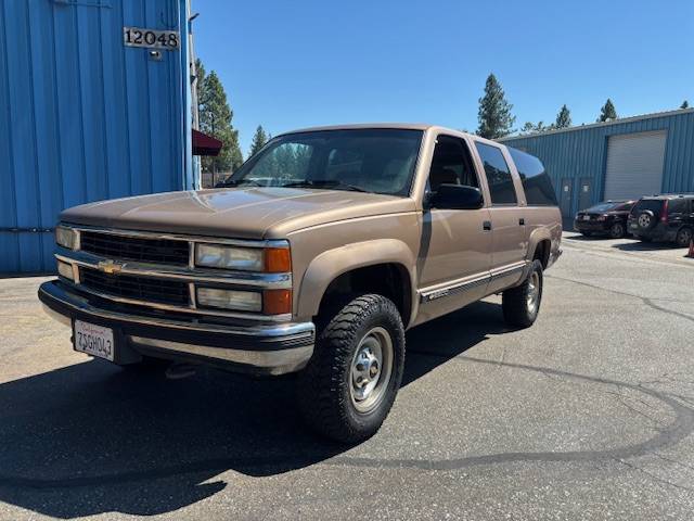 Chevrolet-suburban-2500-1994-10