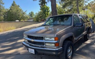 Chevrolet-suburban-2500-1994-2