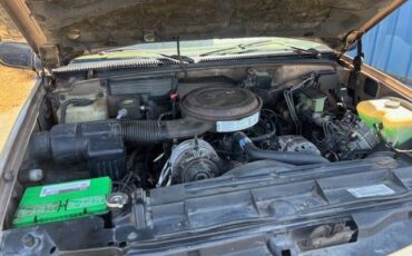 Chevrolet-suburban-2500-1994-3