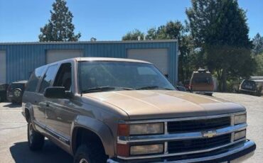 Chevrolet-suburban-2500-1994