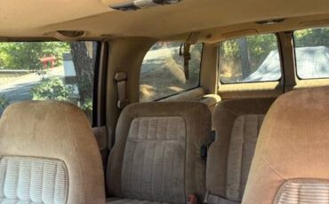 Chevrolet-suburban-2500-1994-7