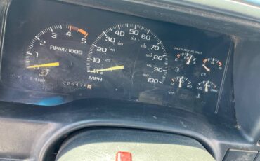 Chevrolet-tahoe-1995-white-7
