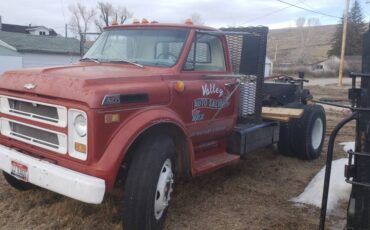 Chevrolet-truck-diesel-1971-red