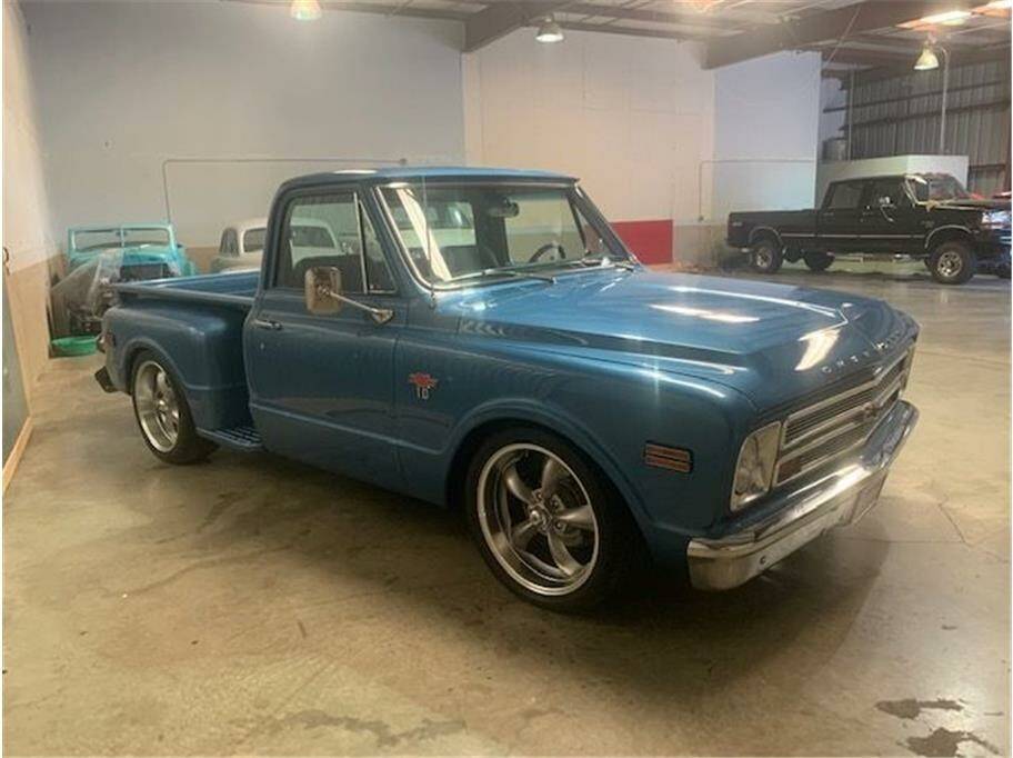 Chevrolet-unknown-1968-2