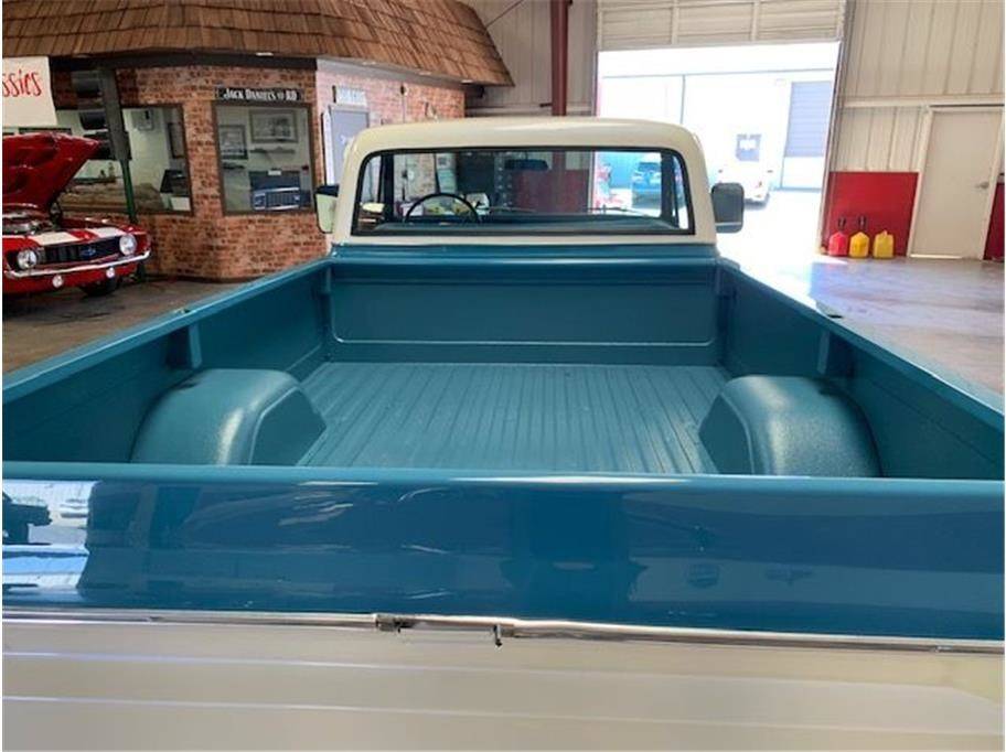 Chevrolet-unknown-1972-5