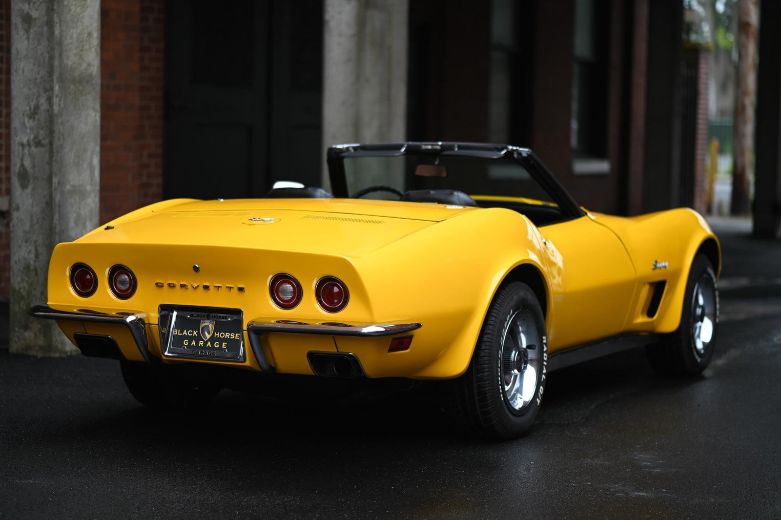 Chevrolete-Corvette-1973-10