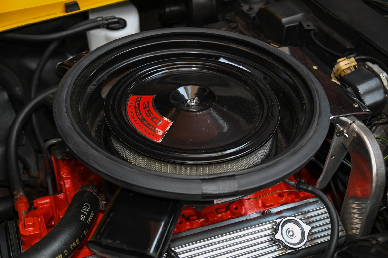 Chevrolete-Corvette-1973-27