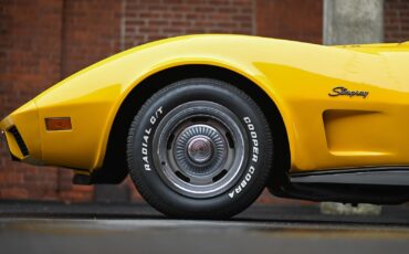 Chevrolete-Corvette-1973-31