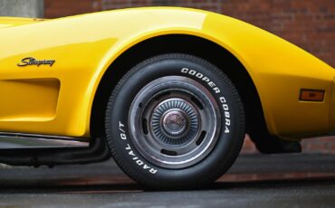 Chevrolete-Corvette-1973-33