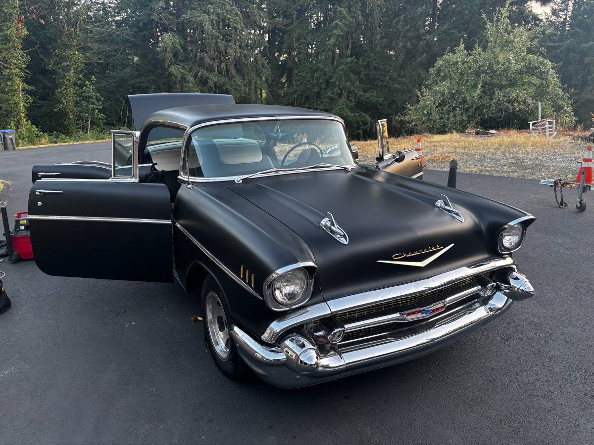 Chevy-1957-black-11