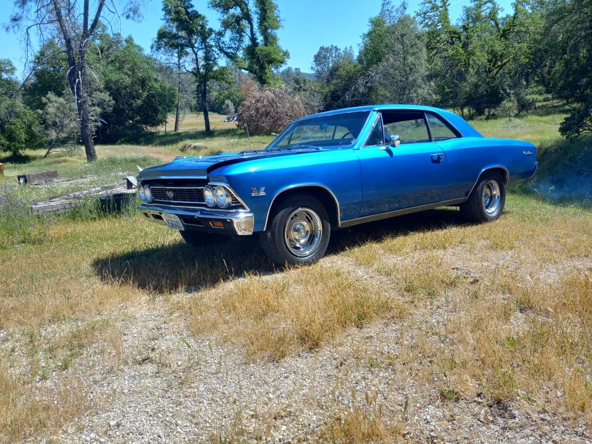 Chevy-1966-blue-1