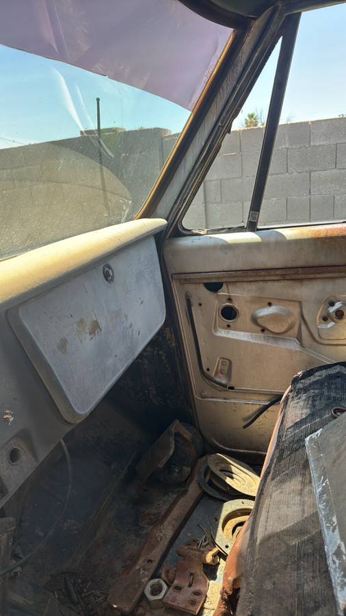Chevy-1967-white-9