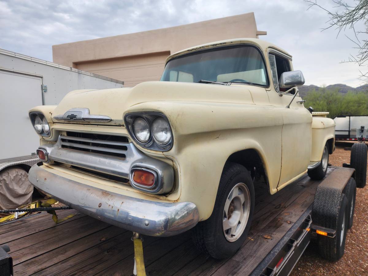 Chevy-apache-1958-2