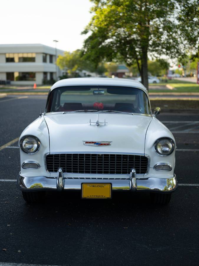 Chevy-bel-air-1955-white-2