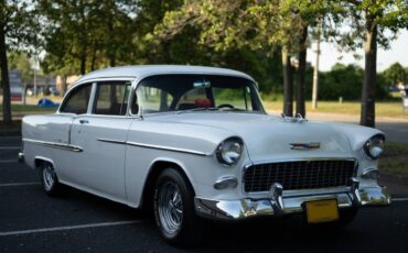 Chevy-bel-air-1955-white-3