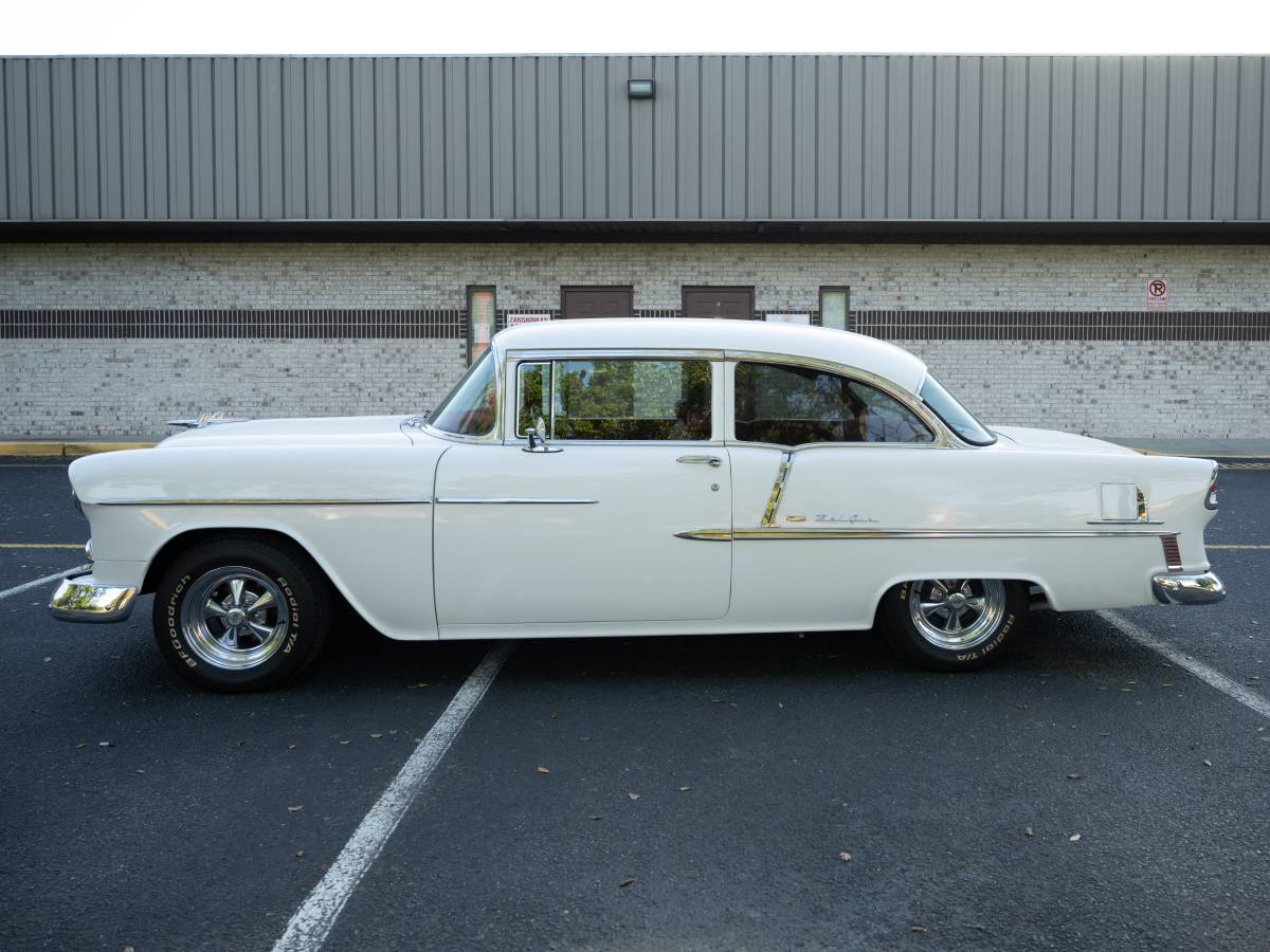 Chevy-bel-air-1955-white-6