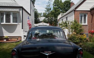 Chevy-belair-4-door-1956-custom-6