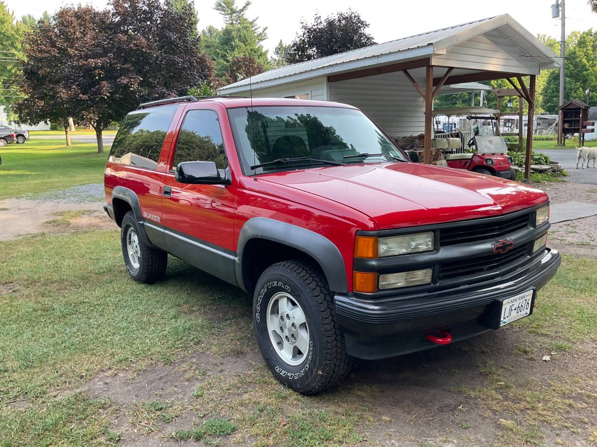 Chevy-blazer-4-door-1994-red-1