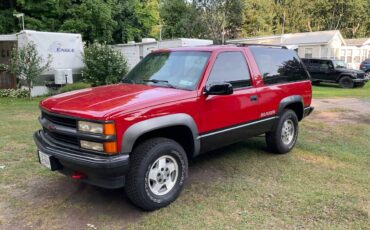 Chevy-blazer-4-door-1994-red-2