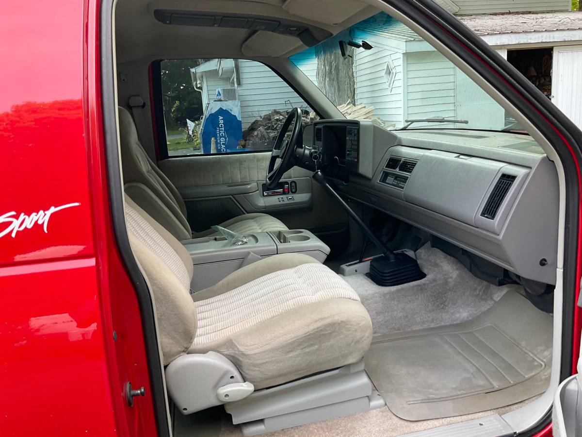 Chevy-blazer-4-door-1994-red-4