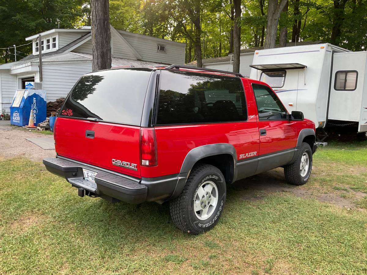Chevy-blazer-4-door-1994-red